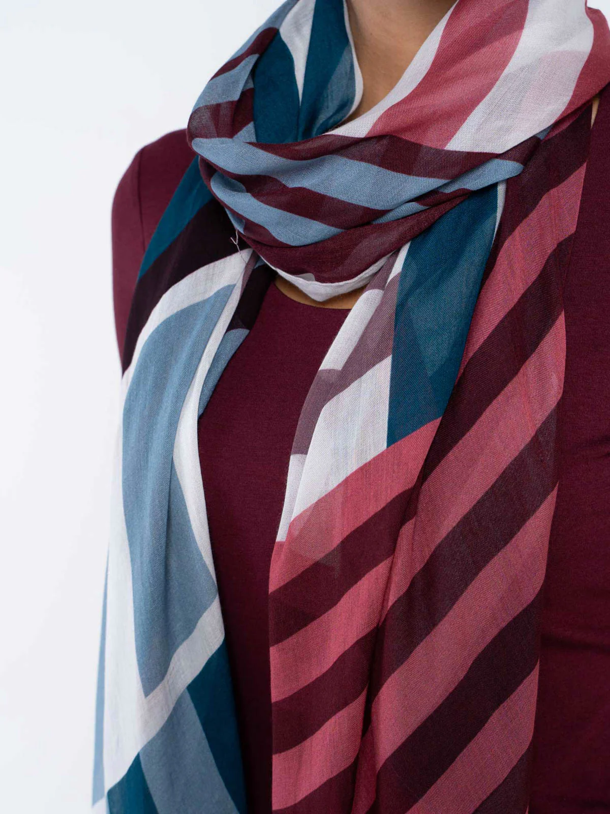 Broken Stripe Scarf - Image 9