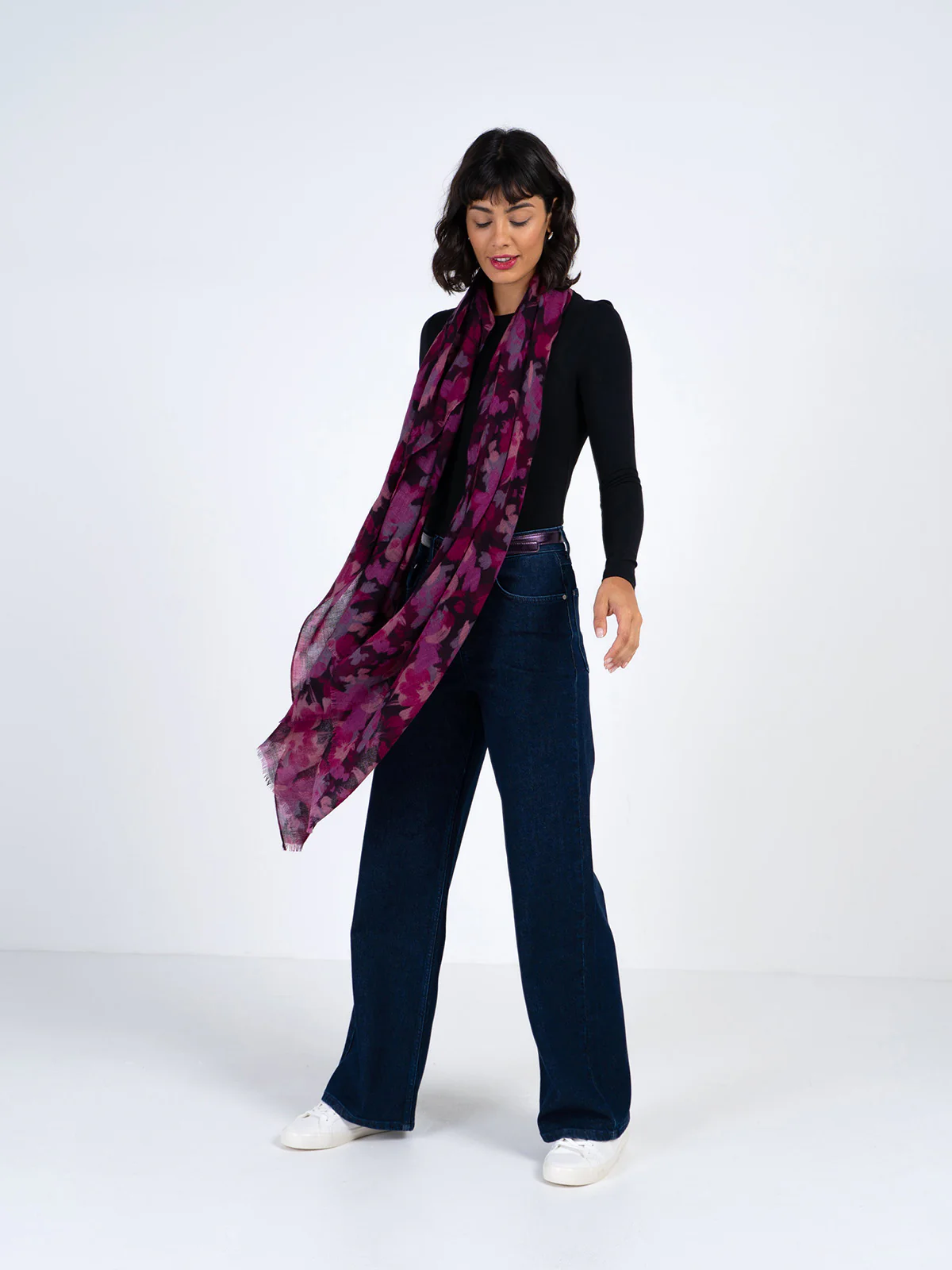 Brushed Floral Wool Scarf - Image 4