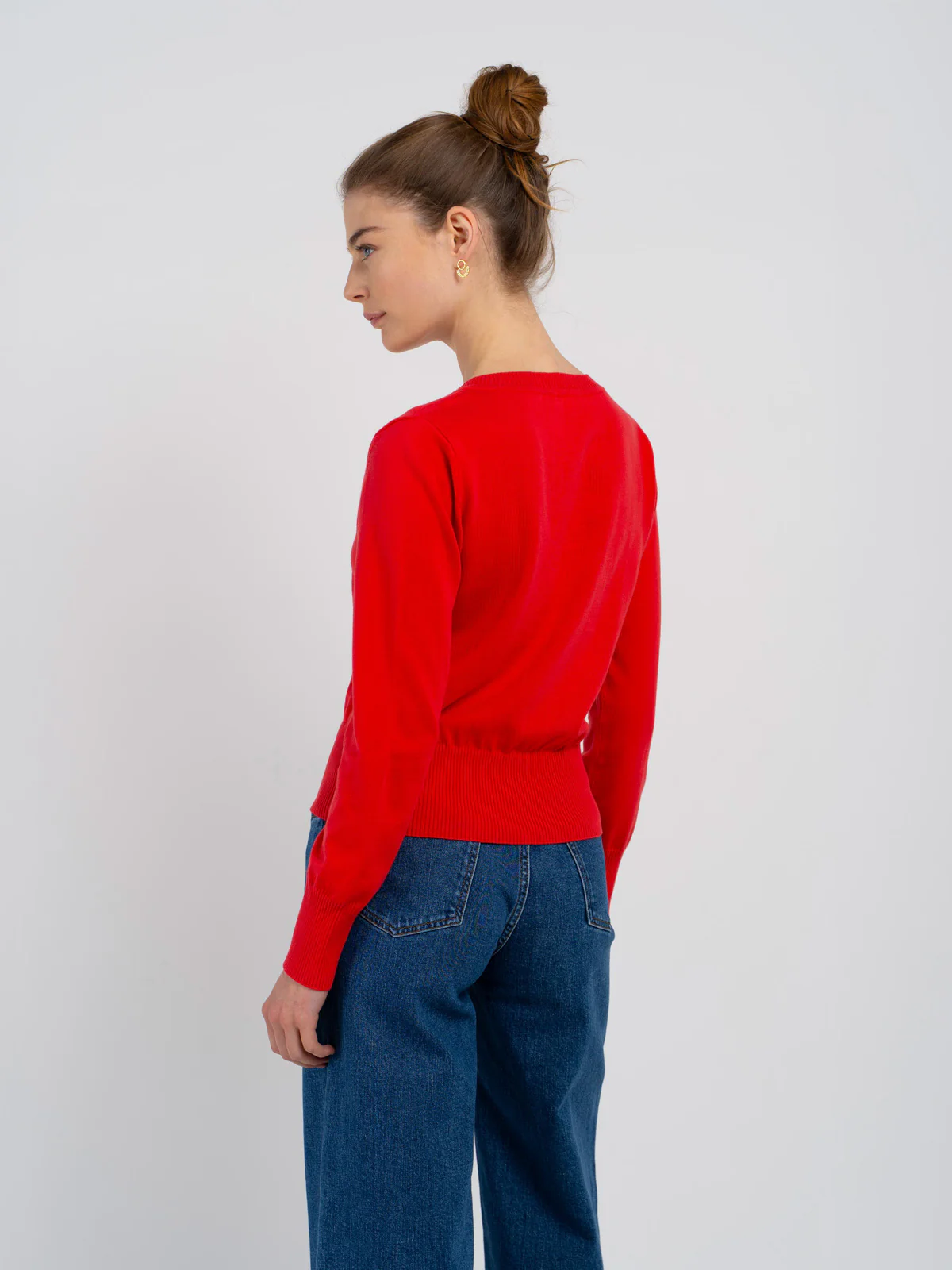 Cleo Organic V Neck Sweater - Image 7