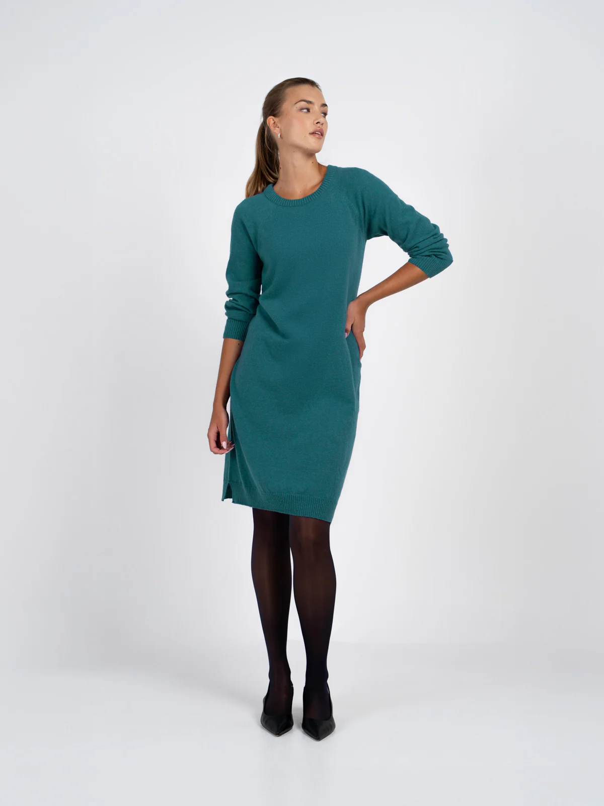 Crew Neck Knitted Dress - Image 12