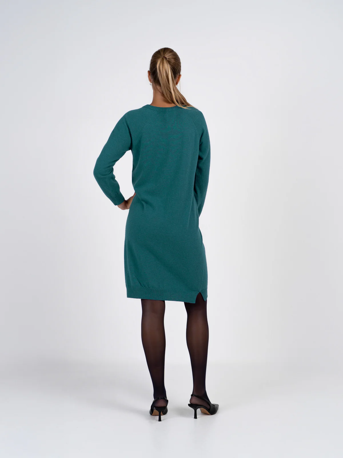 Crew Neck Knitted Dress - Image 13