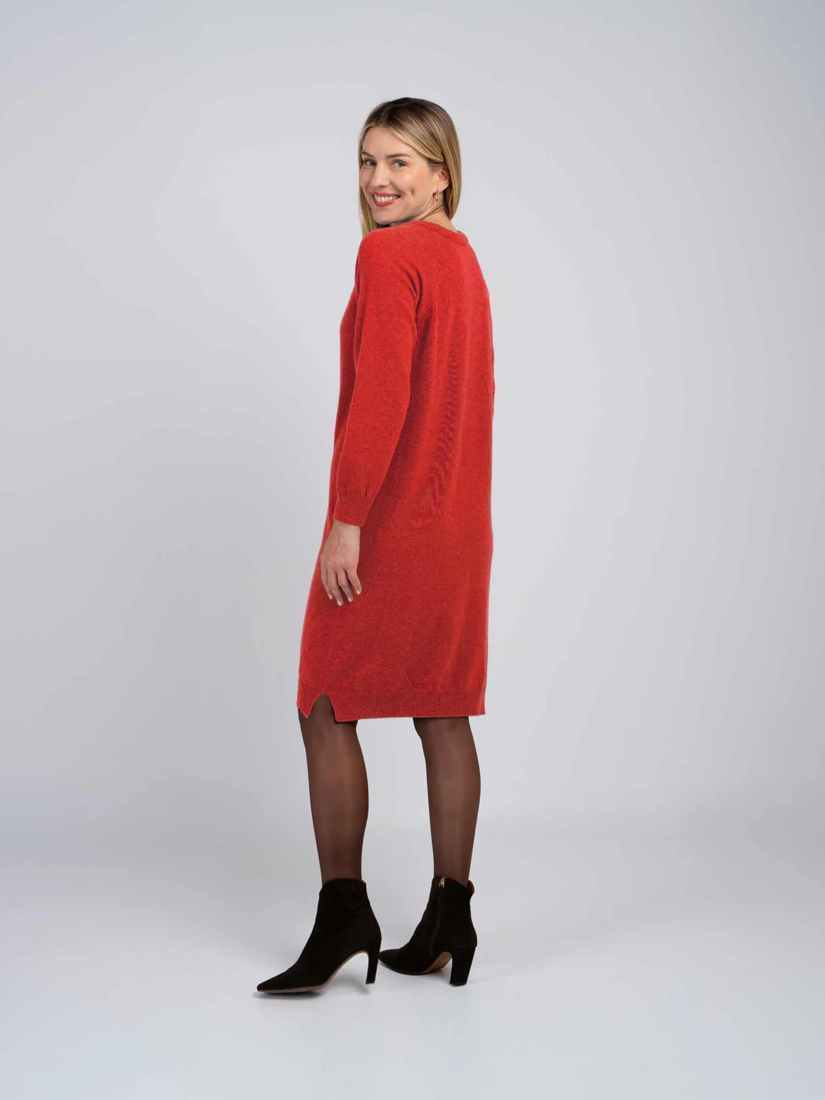 Crew Neck Knitted Dress - Image 17