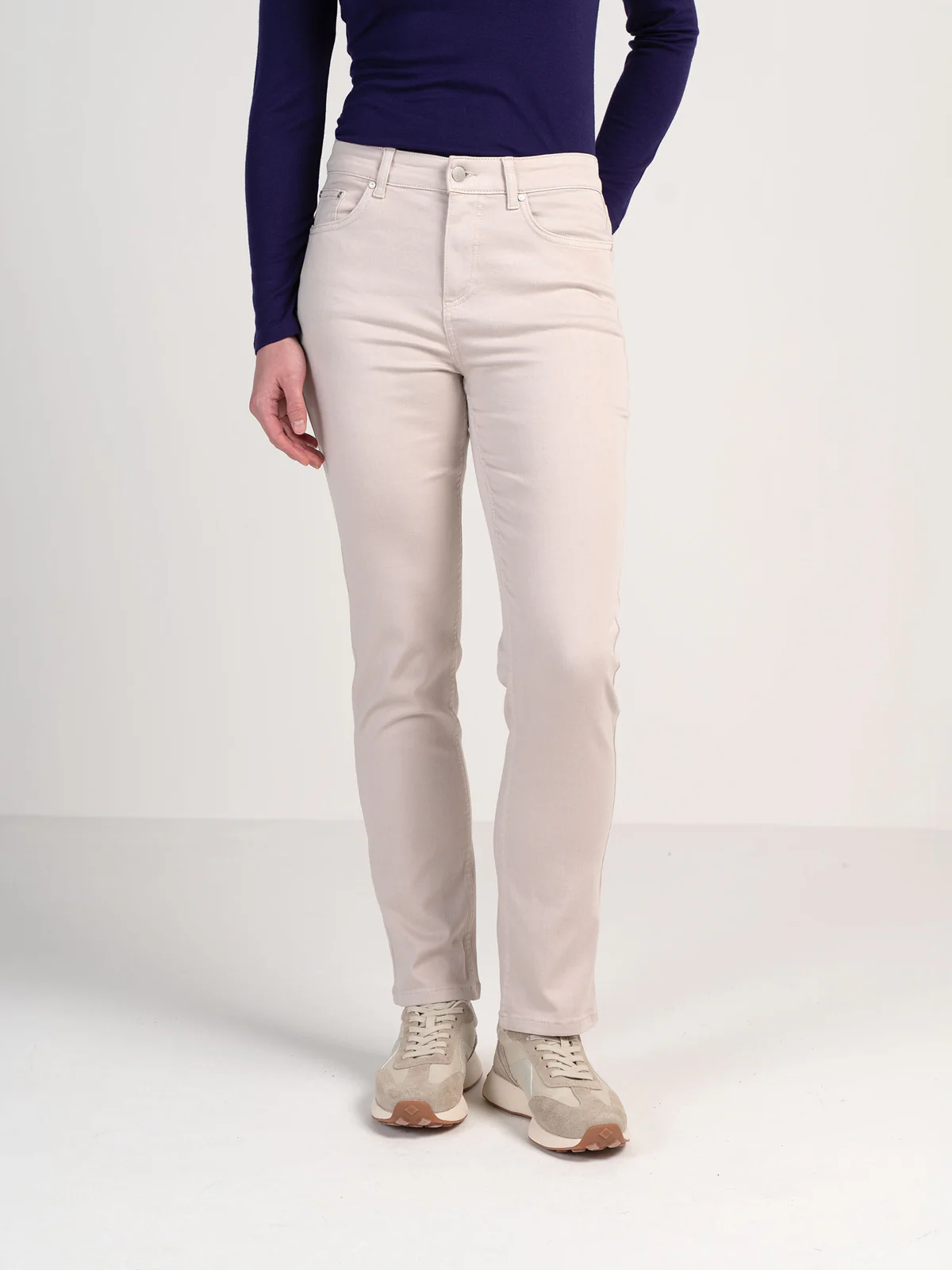 Darla Comfort Straight Leg Jeans - Image 21