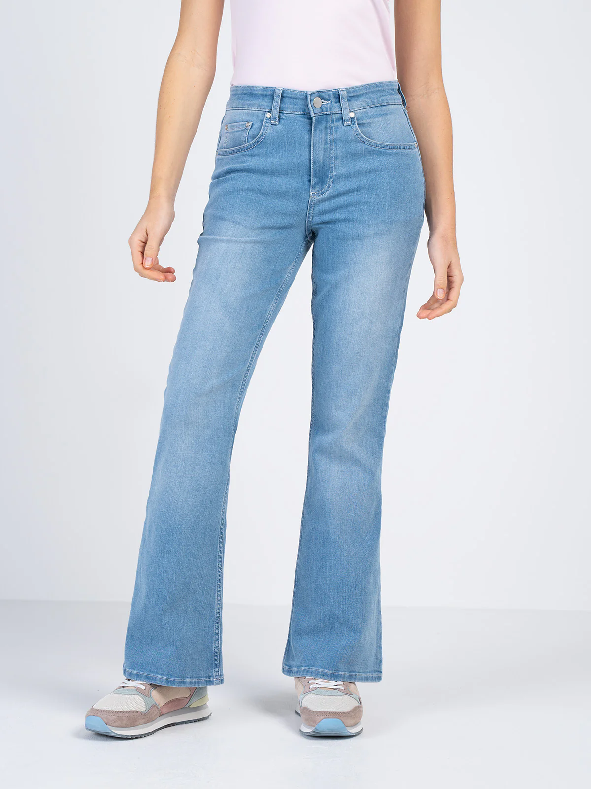Darla Comfort Stretch Bootcut Jeans - Image 6