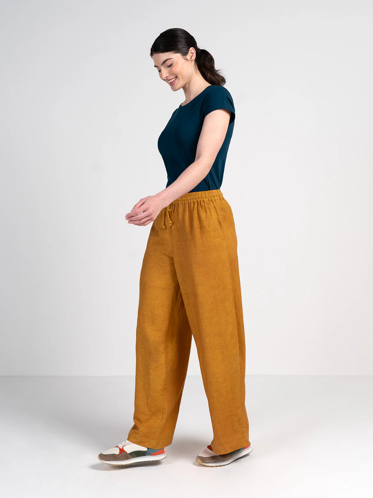 Drawstring Wide Leg Linen Trousers - Image 10