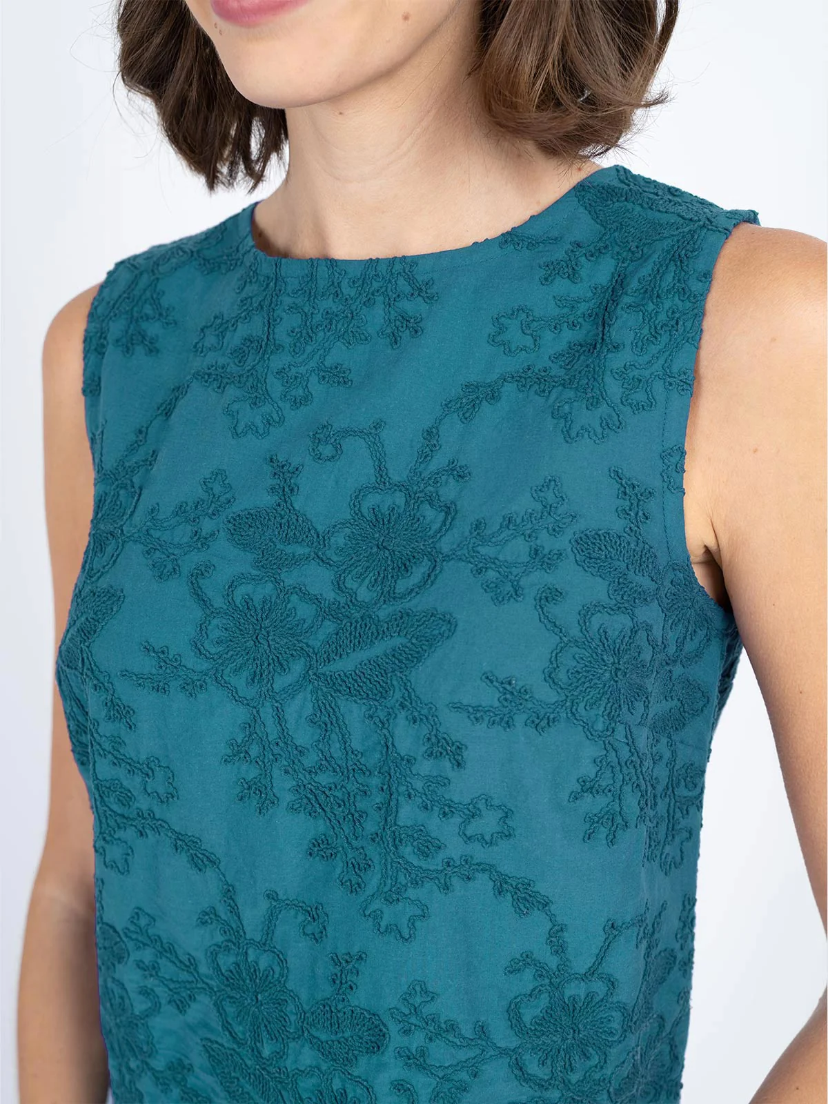 Embroidered Shell Top - Image 10