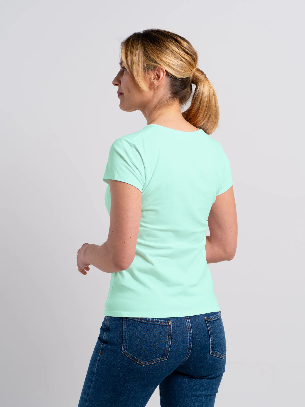 Everyday Cotton V Neck - Image 34