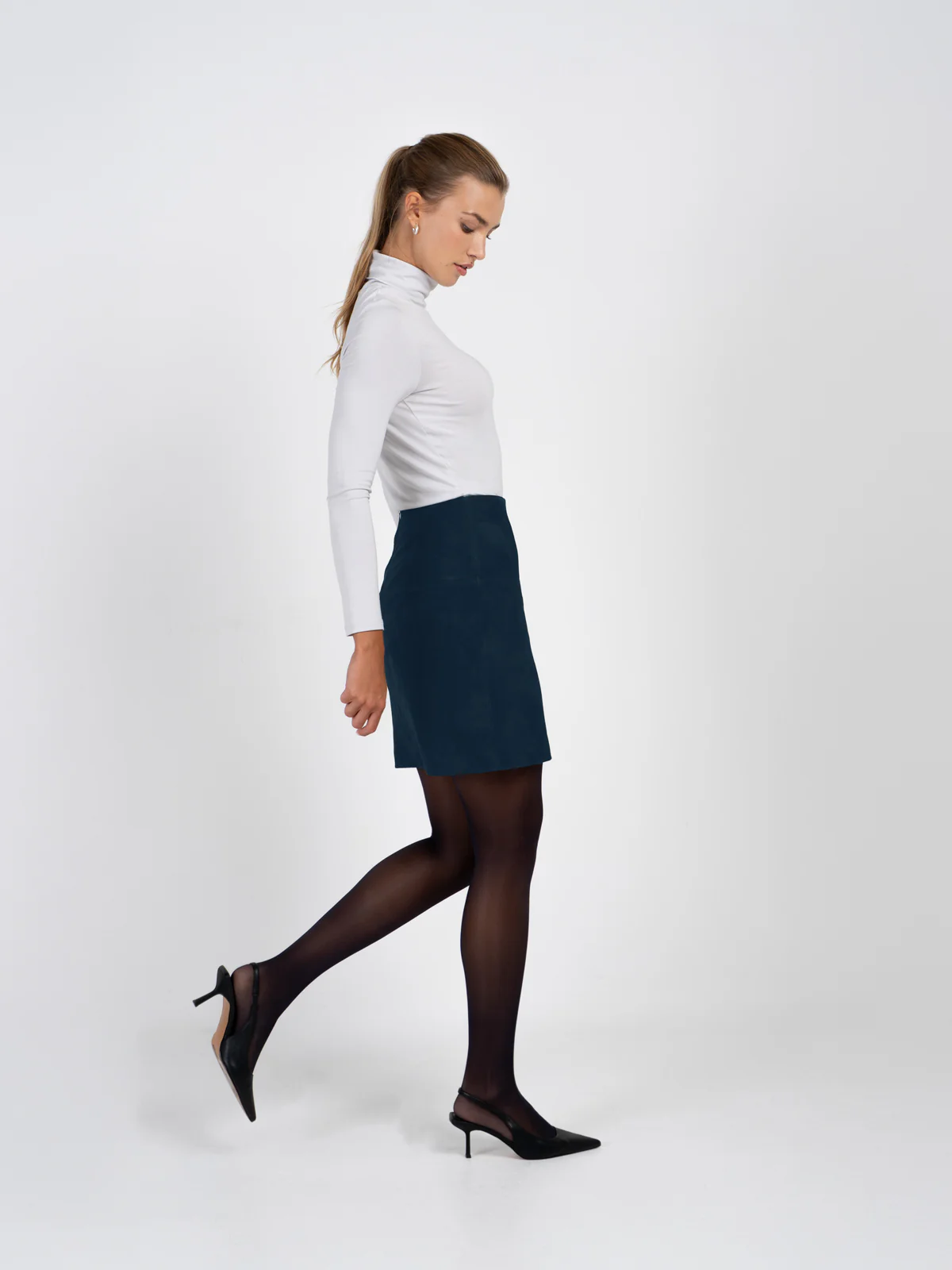 Hayden Suede Skirt - Image 10