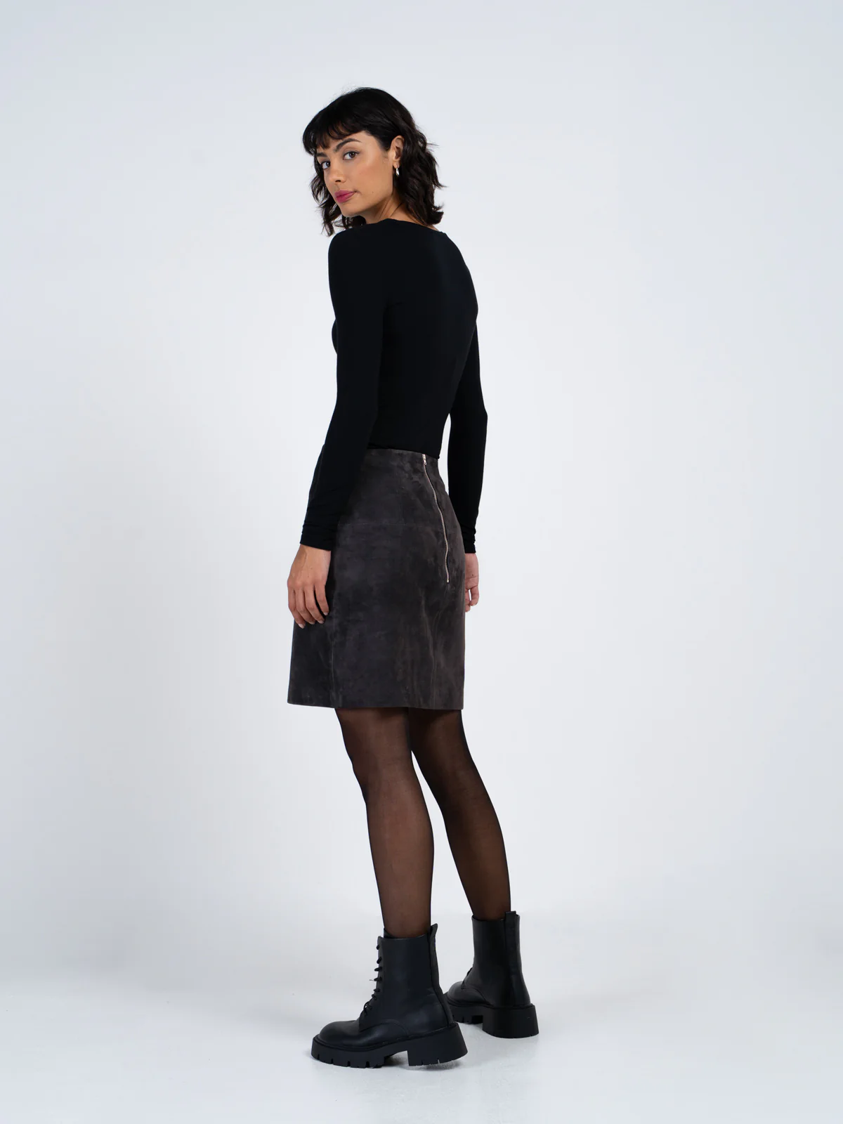 Hayden Suede Skirt - Image 19