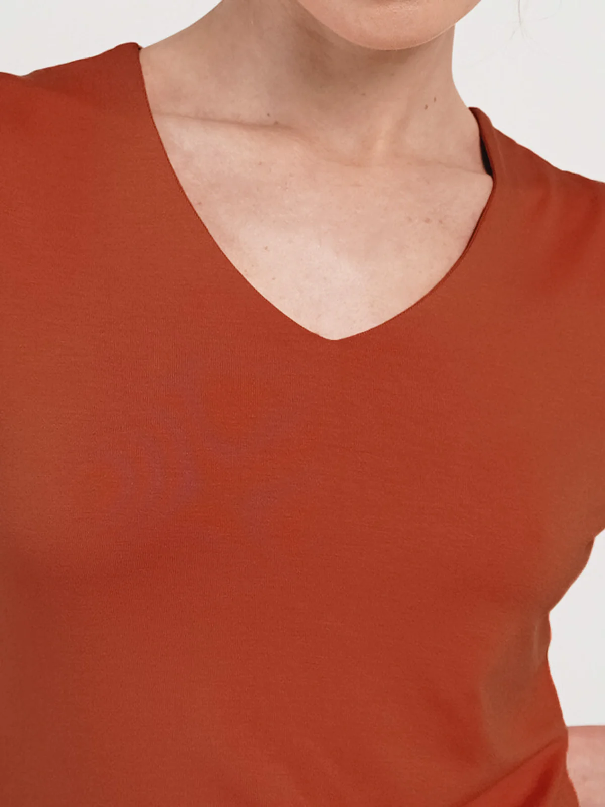 Jodi V Neck - Image 11