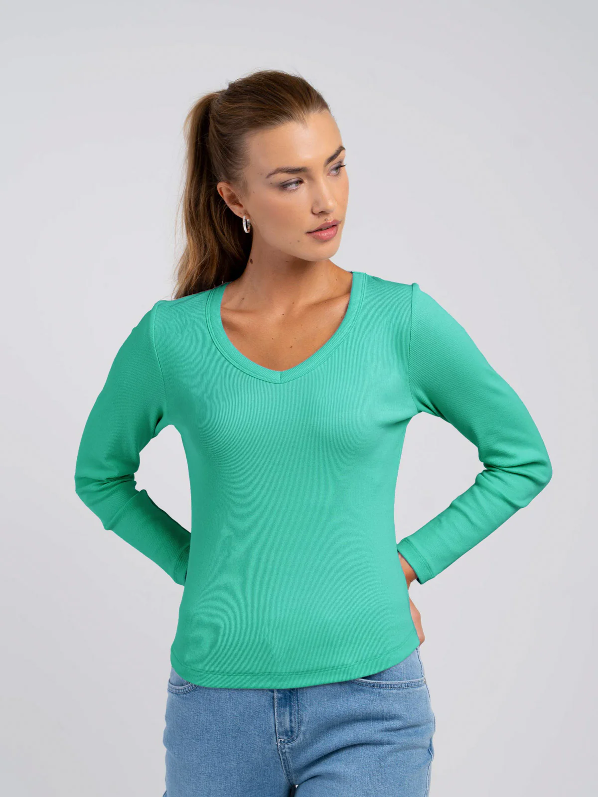 Long Sleeve Cotton Rib V - Image 10