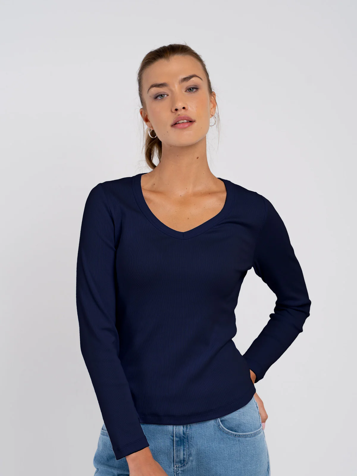 Long Sleeve Cotton Rib V - Image 33