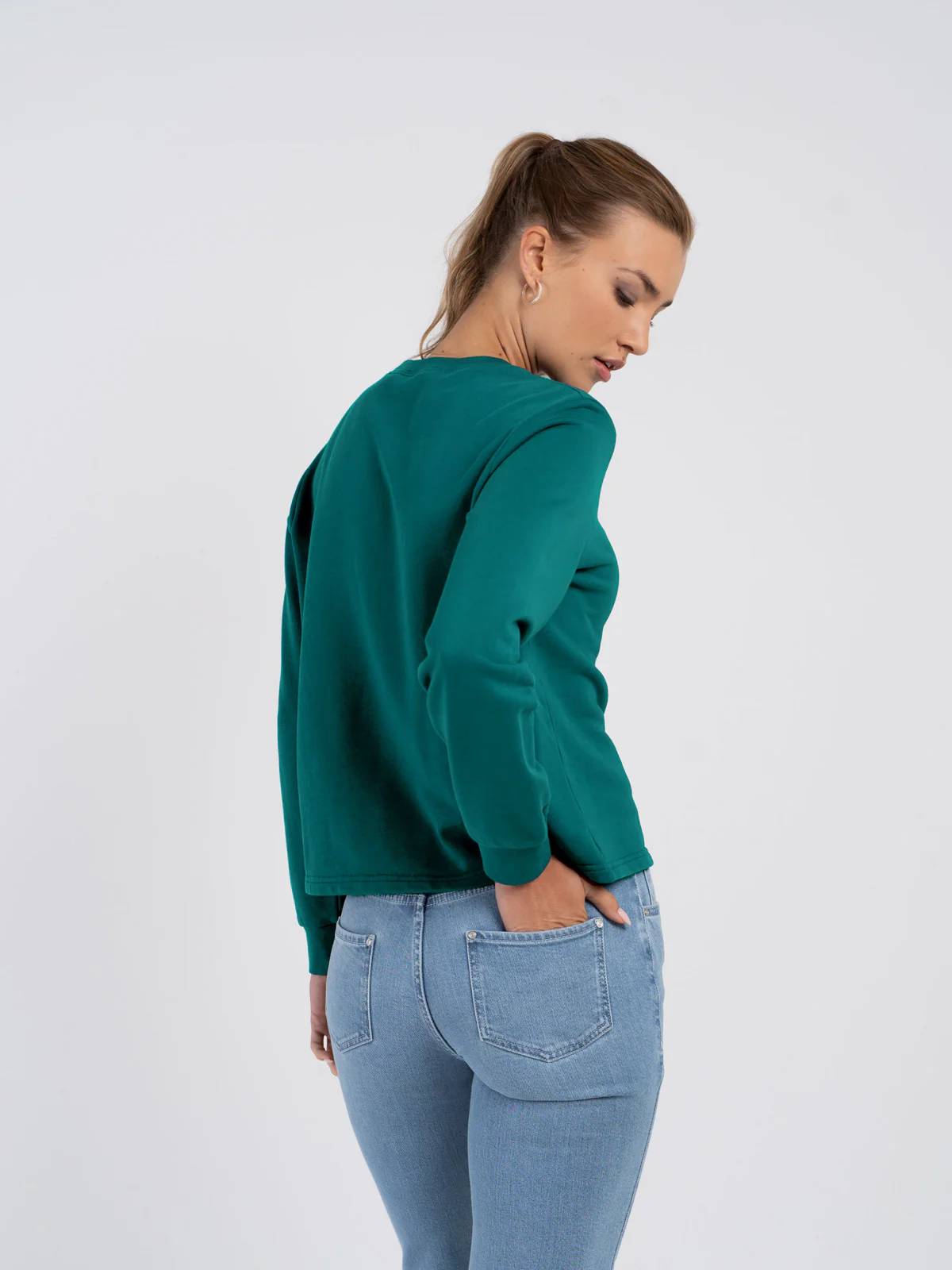 Mollie Sweatshirt - Image 9