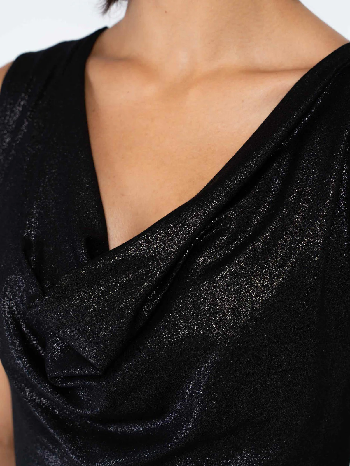 Shimmer Betty Cowl - Image 7