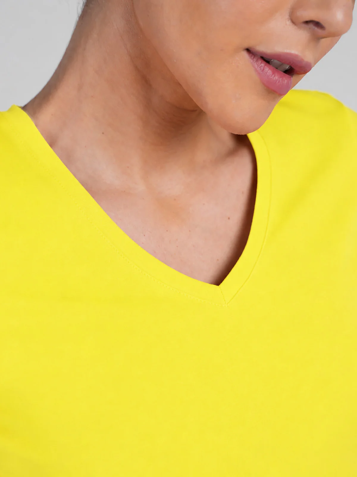 Short Sleeve Everyday V Neck T-Shirt - Image 27