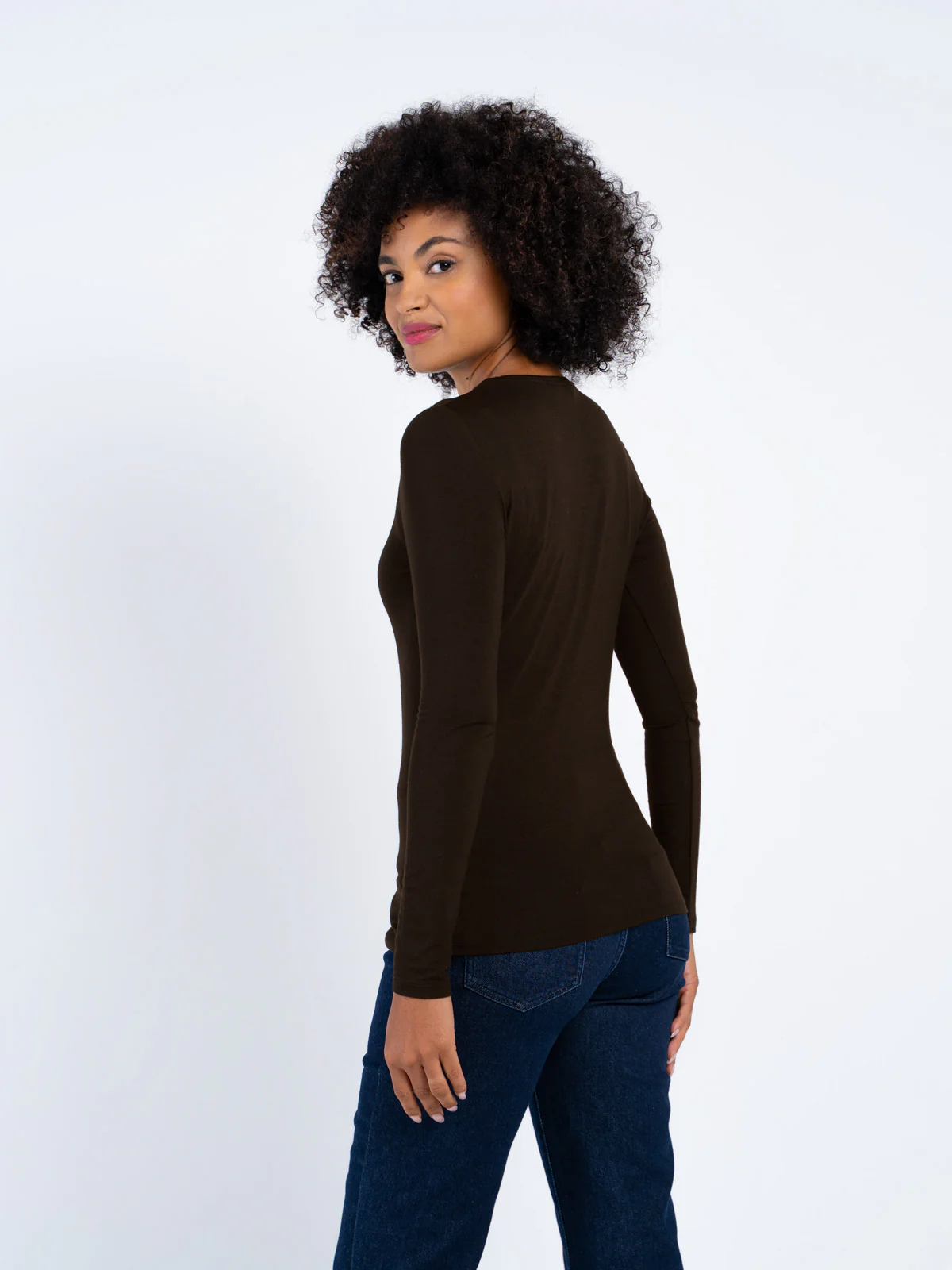 Silky Crew Neck - Image 32