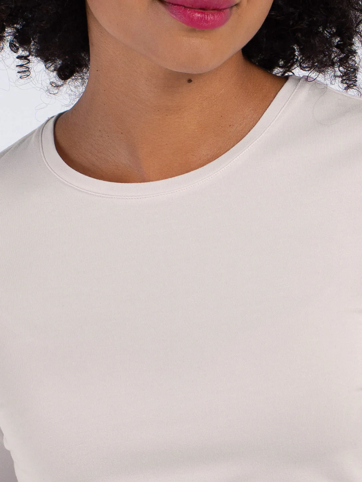 Silky Crew Neck - Image 62
