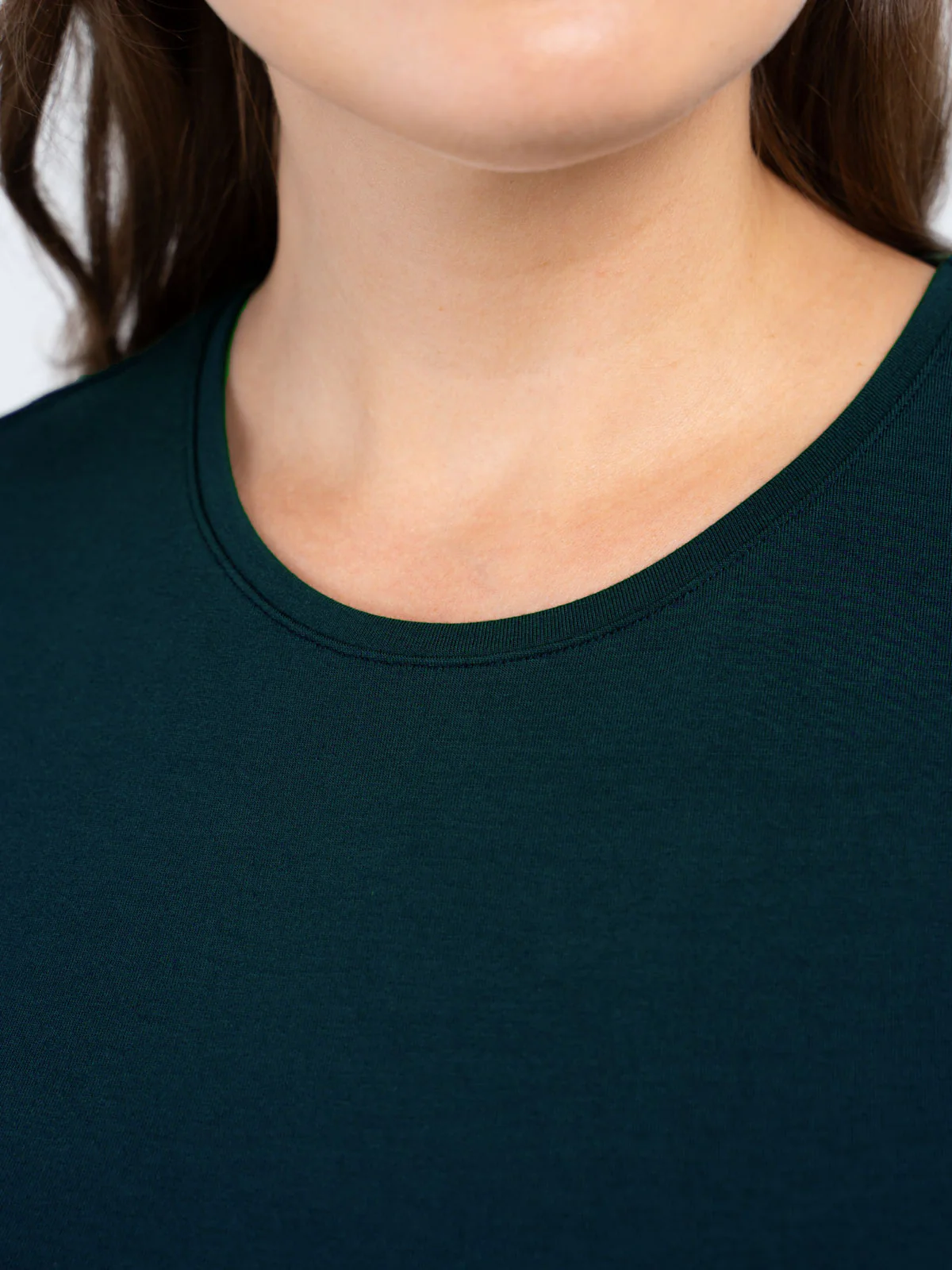 Silky Crew Neck - Image 66