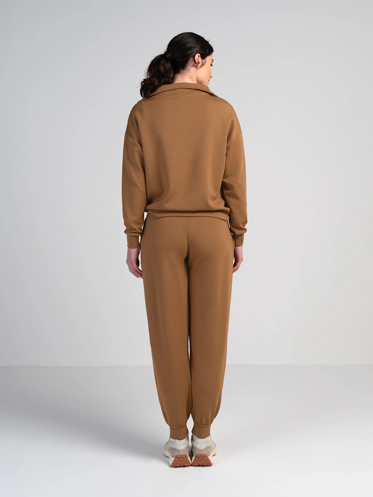 Soft Sweat Jogger - Image 3