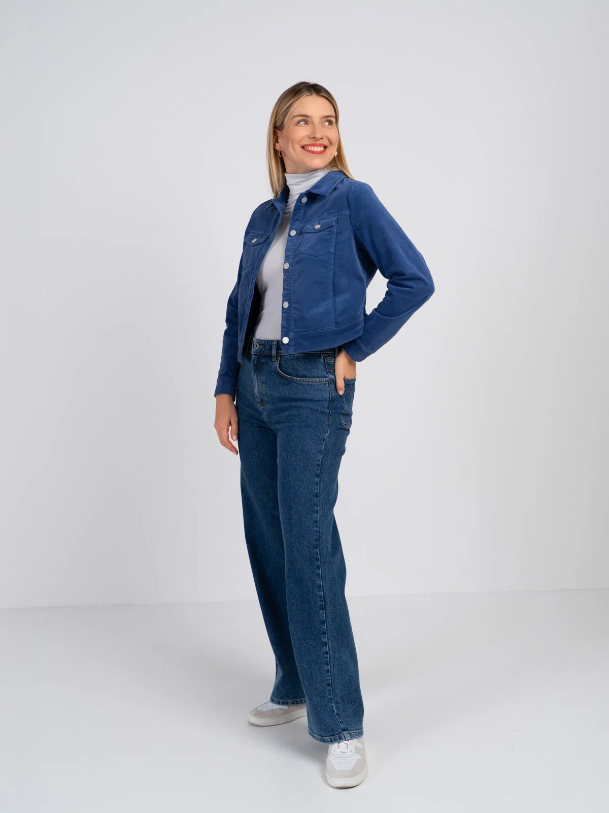Vera Velvet Jacket - Image 15