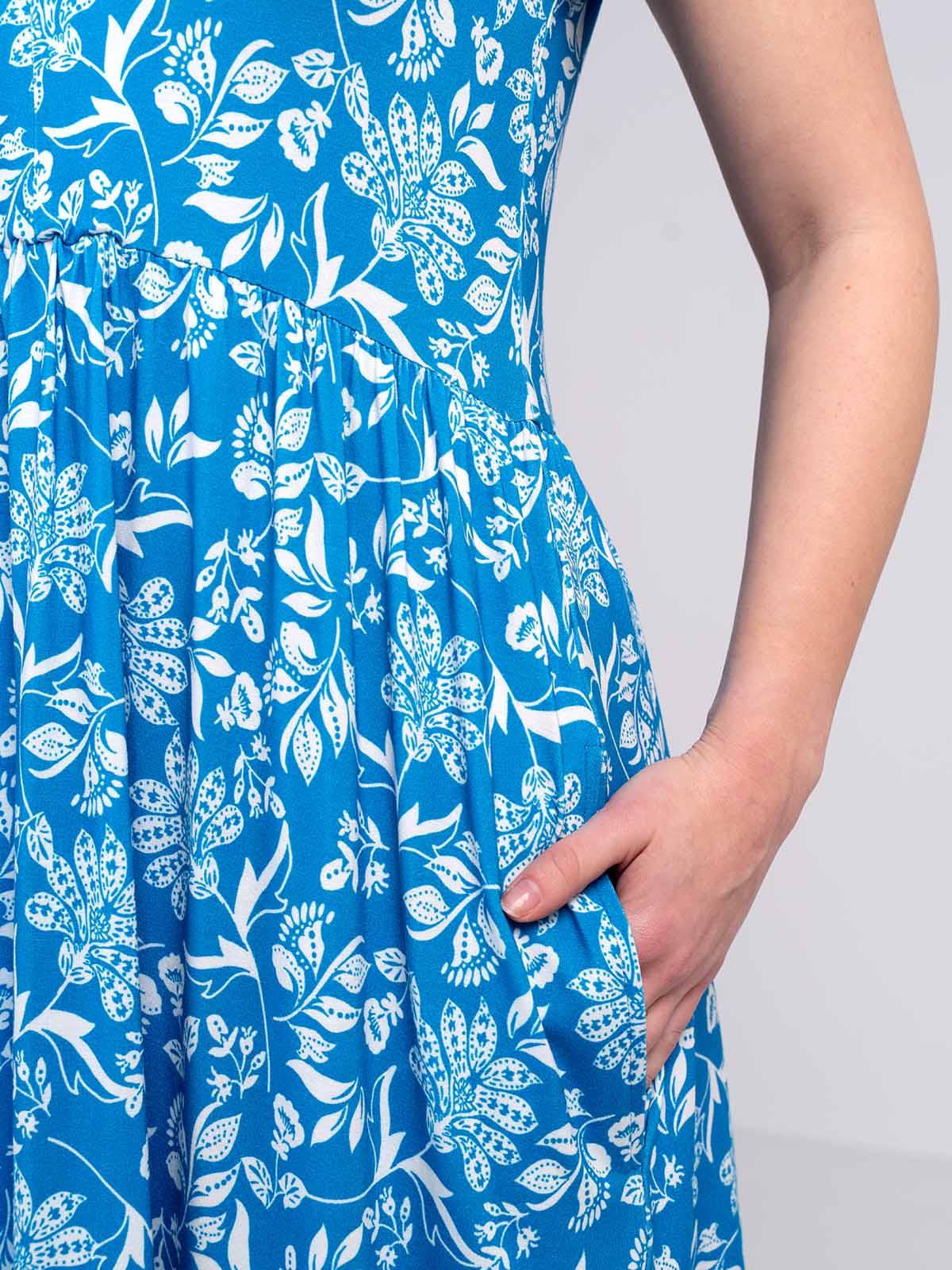 Western Printed Jersey Dress - Image 12